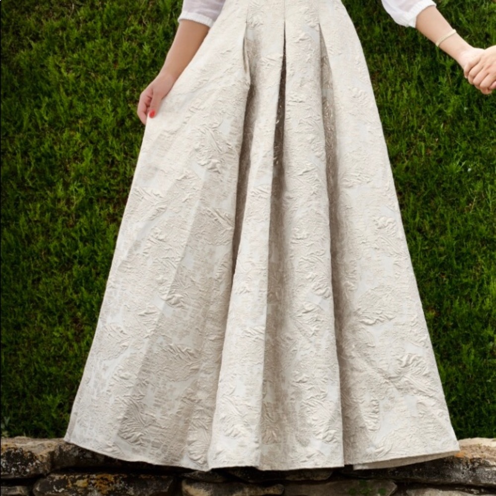 Long Gown - Picture 2 of 2